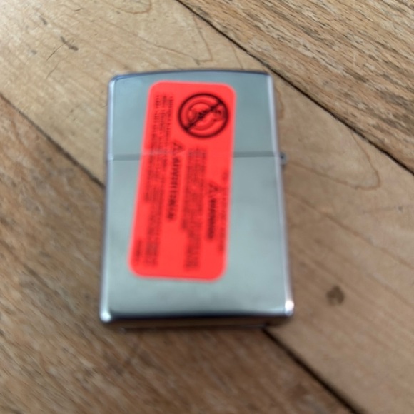 Packers Zippo Lighter - new in box Green Bay NFL - Picture 2 of 6